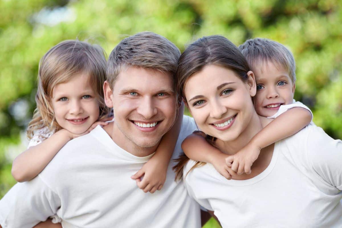 Why Family Dentistry Grows With You Through Life’s Phases
