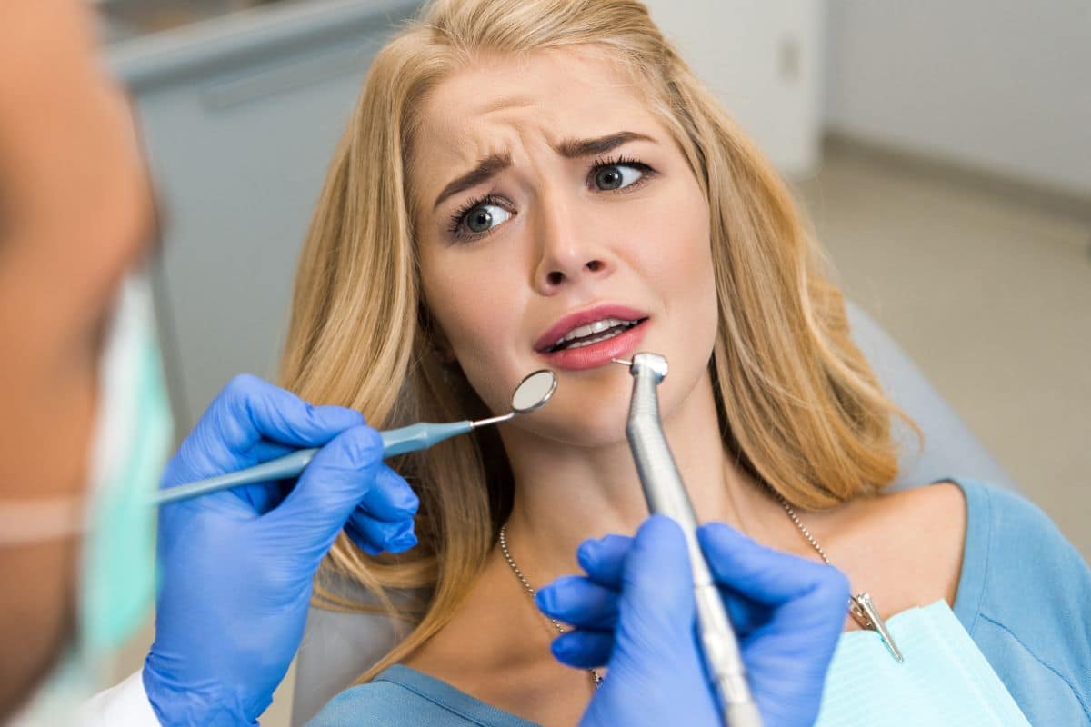 When to Visit an Emergency Dentist for Soft Tissue Injuries in the Mouth