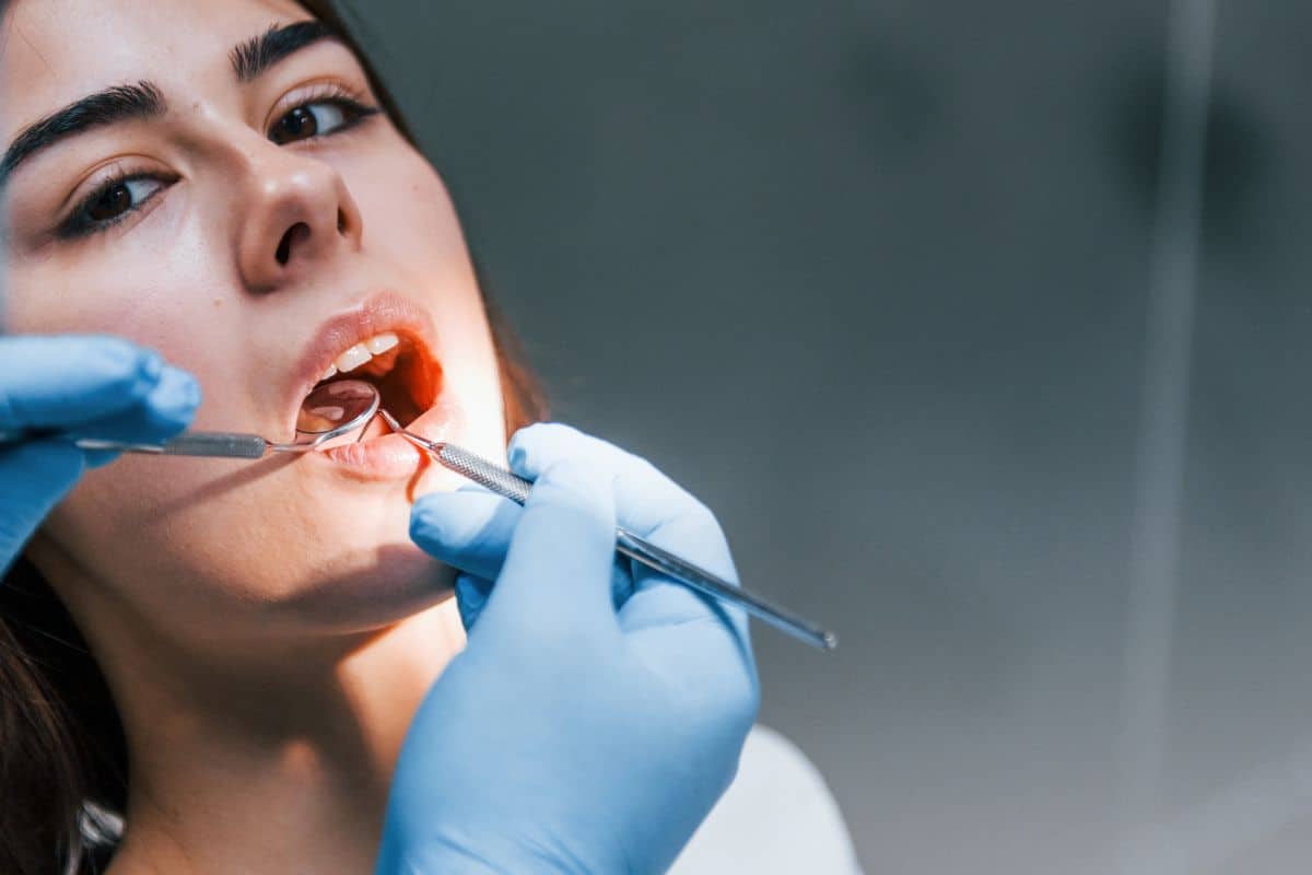 One Roof, Zero Referrals: Why Comprehensive Dentistry is a Clinical Requirement